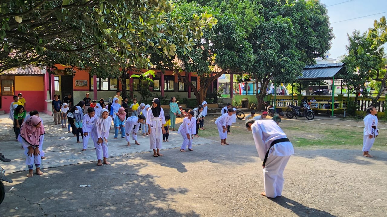 Ekstrakurikuler Karate